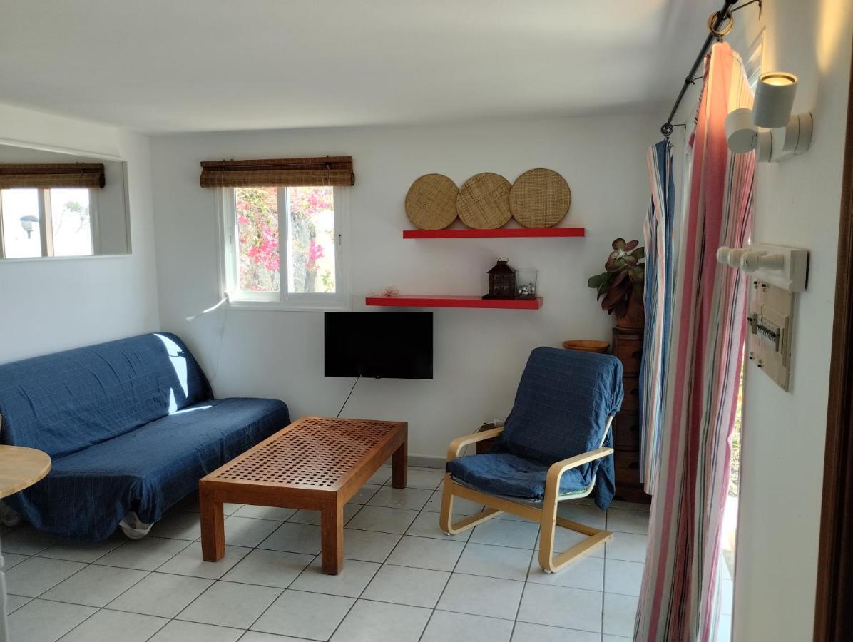 Beautiful Small Bungalow, Amazing Views And Garden Famara Buitenkant foto